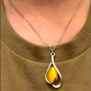 Necklace and bracelet